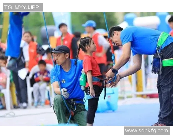 独家分析：南京攀岩队的灵活性对比